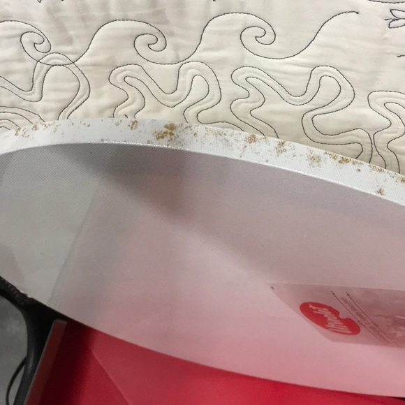 Utrecht Acrylic Primed Superior Duck Round Canvas - Picture 3 of 3